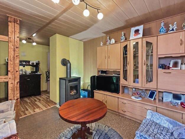 Reihenmittelhaus zum Kauf 69.999 € 5 Zimmer 105 m² 180 m² Grundstück Lunzenau Lunzenau 09328