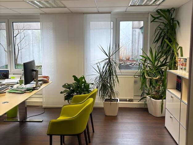 Bürogebäude zur Miete 11 € 4 Zimmer 113 m² Bürofläche Bahnhofstraße 16 Fellbach 70734