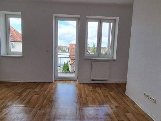Wohnung zur Miete 320 € 2 Zimmer 49 m² 2. Geschoss frei ab sofort Oststrasse 83 Gotha 99867