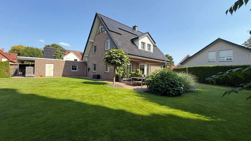 Einfamilienhaus zum Kauf 549.000 € 4 Zimmer 124 m² 917 m² Grundstück Oesterweg Versmold 33775