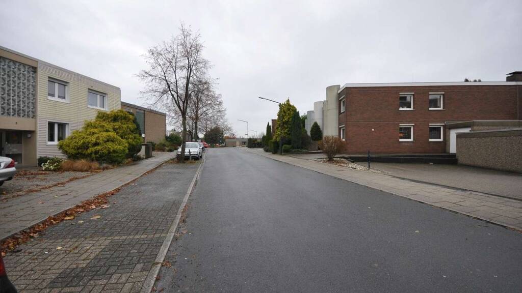 Wohnung zur Miete 300 € 1,5 Zimmer 38 m² 2. Geschoss frei ab sofort Bozener Str. 3 Langenbochum Herten 45701