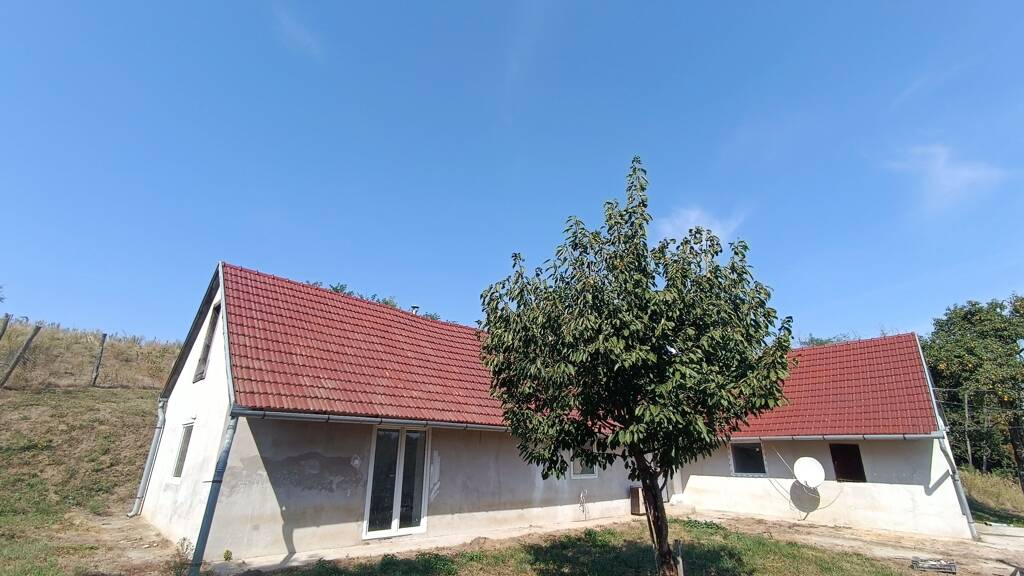 Einfamilienhaus zum Kauf provisionsfrei 250.000 € 4 Zimmer 100 m² 20.257 m² Grundstück Böhönye