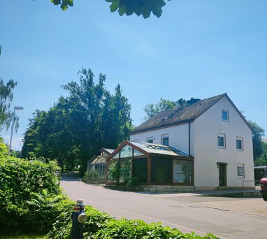 Einfamilienhaus zum Kauf 385.000 € 5 Zimmer 106 m² 600 m² Grundstück Innenstadt Coburg 96450