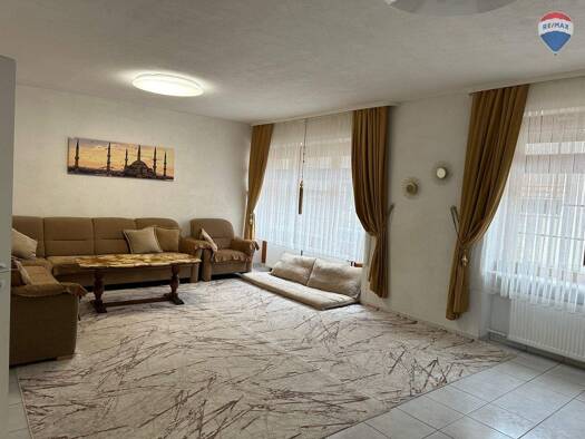 Mehrfamilienhaus zum Kauf 650.000 € 7 Zimmer 193 m² 339 m² Grundstück Breisach 79206