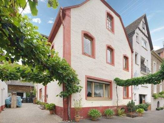 Einfamilienhaus zum Kauf 199.900 € 195 m² 369 m² Grundstück Neef 56858