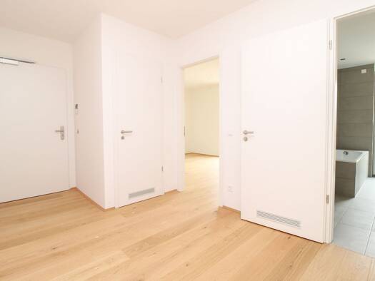 Wohnung zur Miete 1.900 € 3 Zimmer 84,4 m² 2. Geschoss frei ab 01.09.2025 Riegerweg 16 Bergham Taufkirchen 82024