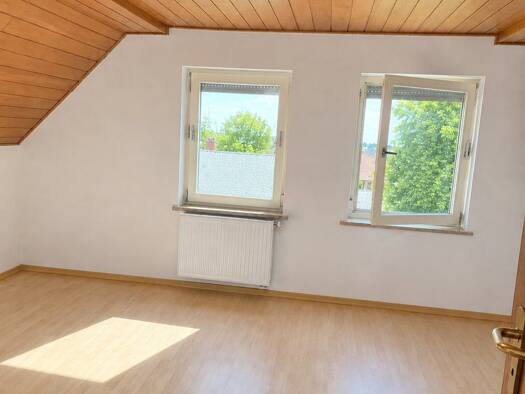 Wohnung zur Miete 510 € 2 Zimmer 45 m² Geschoss 1/2 frei ab 01.12.2026 Weisendorf Weisendorf 91085
