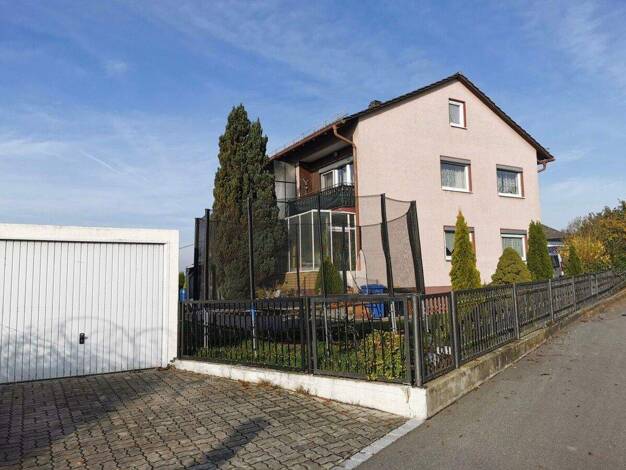 Mehrfamilienhaus zum Kauf 385.000 € 7 Zimmer 170 m² 810 m² Grundstück Pilsting 94431