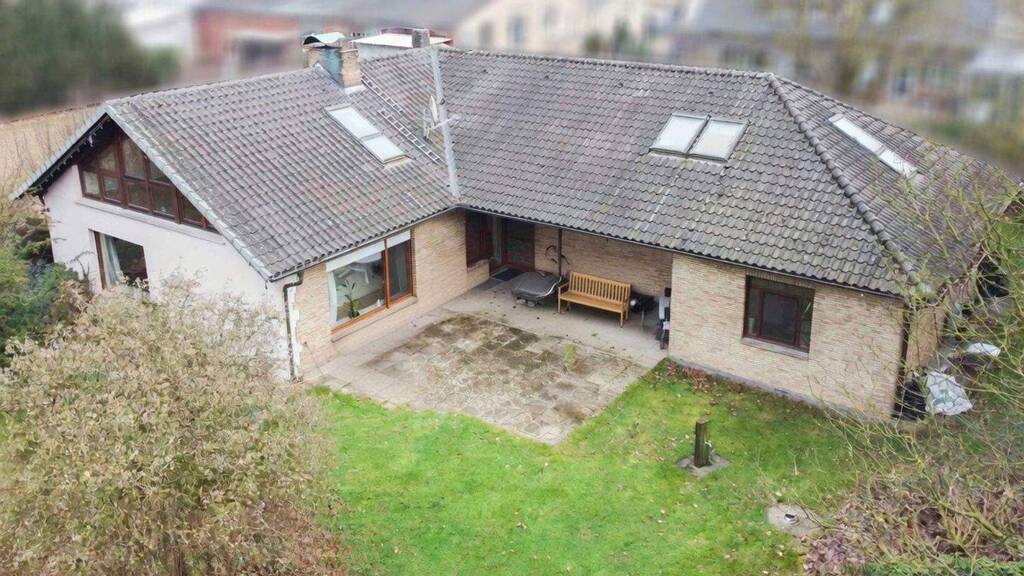 Sonstiges zum Kauf als Kapitalanlage geeignet 365.000 € 8 Zimmer 251 m² 1.902 m² Grundstück Versmold 33775