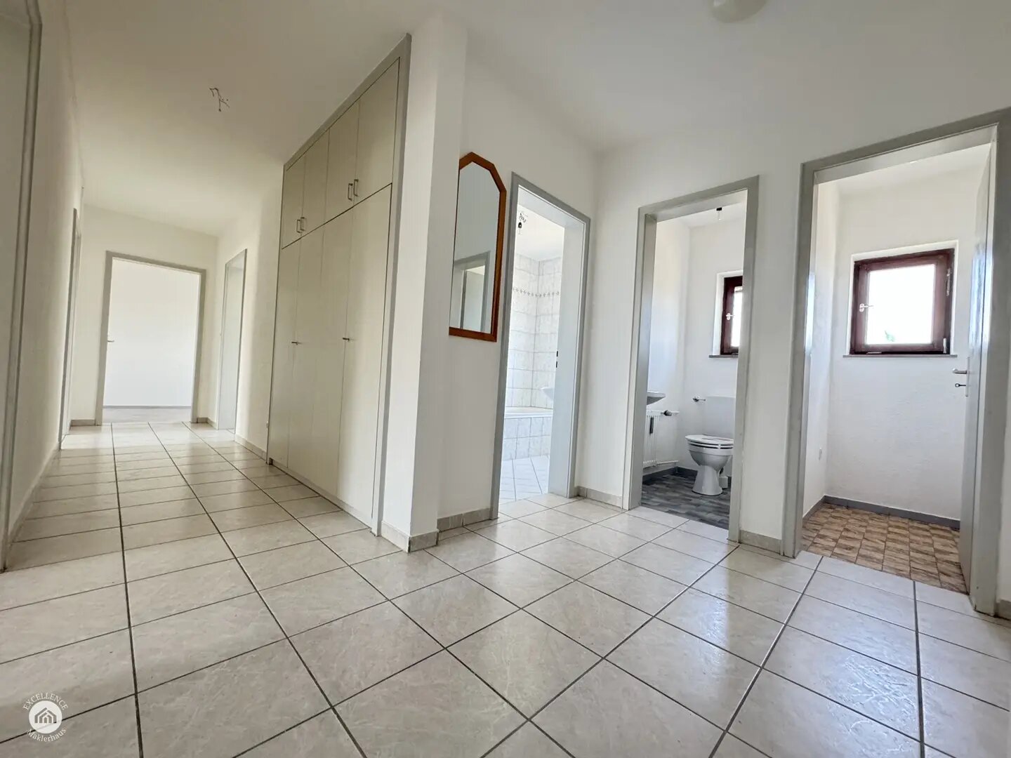 Wohnung zum Kauf provisionsfrei 132.000 € 4 Zimmer 93 m²<br/>Wohnfläche ab sofort<br/>Verfügbarkeit Maximilianstraße Leipheim Leipheim 89340