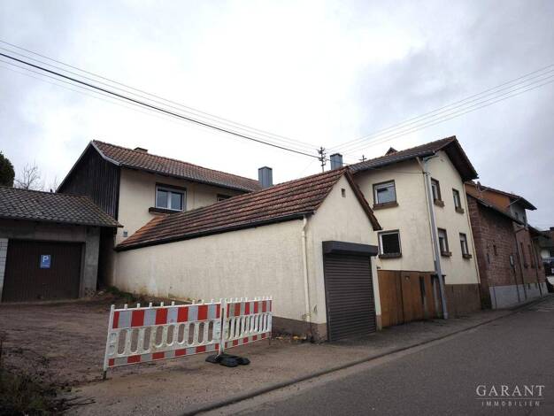 Haus zum Kauf 198.000 € 11 Zimmer 225 m² 387 m² Grundstück Birkenhördt 76889