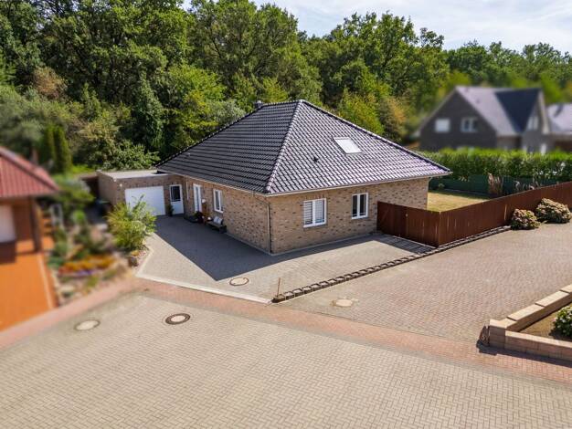 Bungalow zum Kauf 419.000 € 5 Zimmer 148 m² 919 m² Grundstück Schemde Steinfeld 49439
