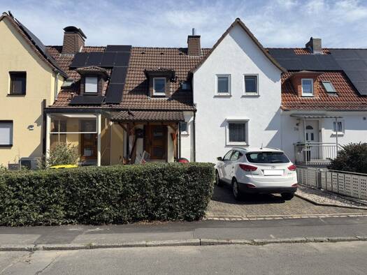 Reihenmittelhaus zum Kauf 185.000 € 4 Zimmer 83 m² 386 m² Grundstück Forstfeld Kassel 34123