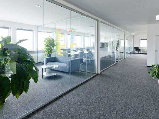 Bürofläche zur Miete 11 € 15 Zimmer 700 m² Bürofläche St. Georgen Freiburg im Breisgau 79111