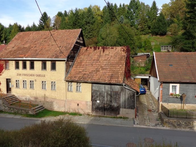 Einfamilienhaus zum Kauf 10 Zimmer 184,6 m²<br/>Wohnfläche 1.985 m²<br/>Grundstück ab sofort<br/>Verfügbarkeit An der Hasel 159 Wahlbezirk 91 Suhl 98527