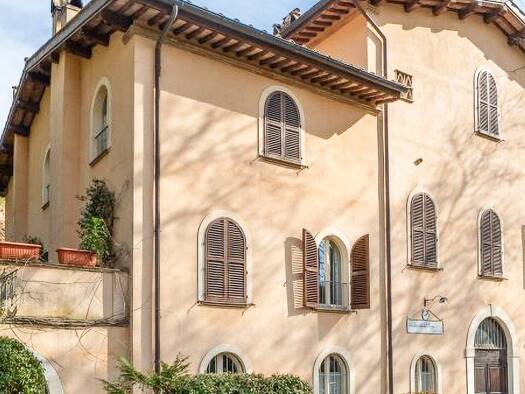 Haus zum Kauf 1.050.000 € 850 m² Pietralunga 06026