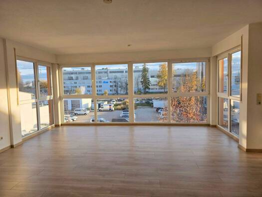 Wohnung zur Miete 1.150 € 4 Zimmer 98,1 m² 3. Geschoss frei ab sofort Pfarrer-Neumair-Str. 5 Burgerfeld Wasserburg am Inn 83512