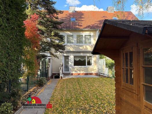 Reihenmittelhaus zum Kauf 169.900 € 5 Zimmer 92 m² 222 m² Grundstück Bückeburg 31675