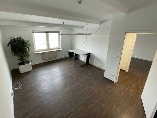 Bürofläche zur Miete provisionsfrei 770 € 119 m² Bürofläche Sophian-Kolb-Straße 6 Industriegebiet Bayreuth 95448