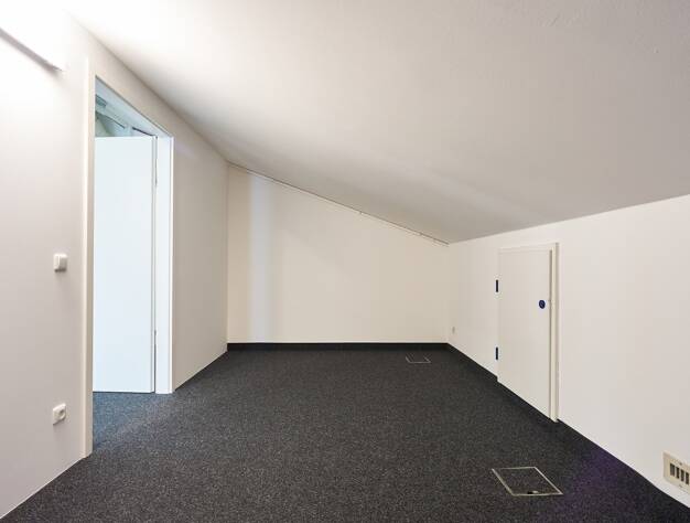 Lagerhalle zur Miete 5,50 € 21,4 m² Lagerfläche Am Hochacker 3-5 Neukeferloh Grasbrunn 85630