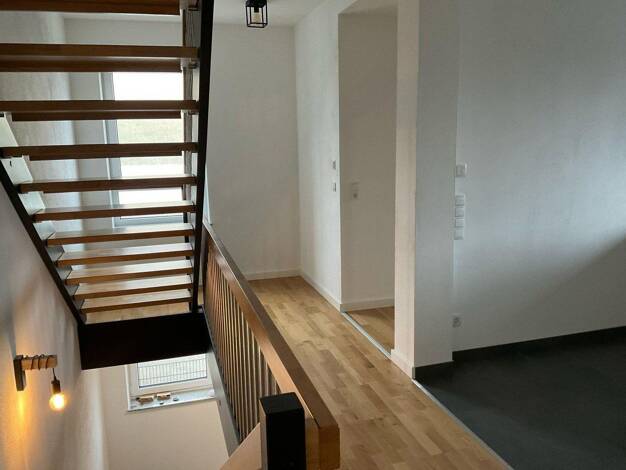 Reihenendhaus zur Miete 2.250 € 6 Zimmer 203 m² 280 m² Grundstück Frensdorf 96158
