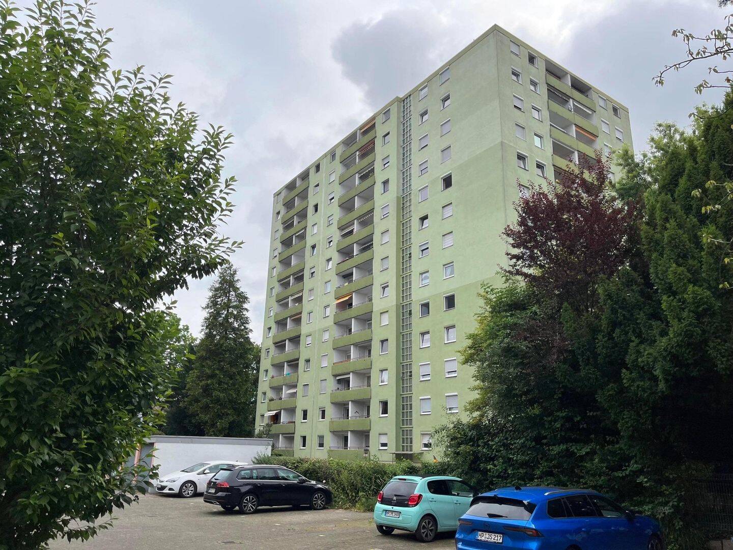 Property thumbnail 2