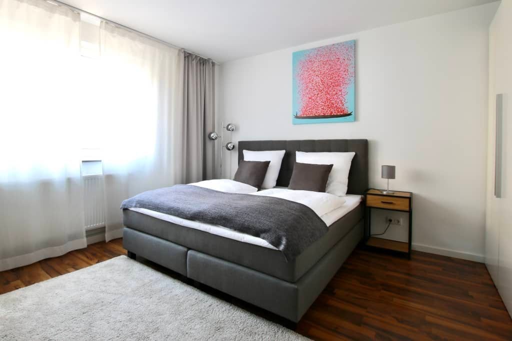 Wohnung zur Miete Wohnen auf Zeit 2.289 € 1 Zimmer 33 m²<br/>Wohnfläche ab sofort<br/>Verfügbarkeit Leostraße Ehrenfeld Köln 50823