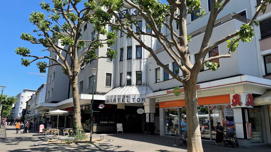 Bürogebäude zur Miete 690 € 2 Zimmer 77 m² Bürofläche Wirteltorplatz 9 Düren 52349