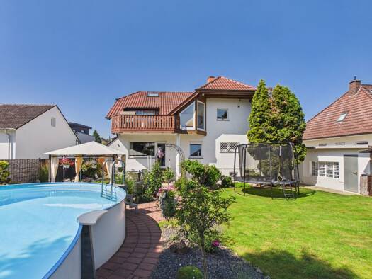 Mehrfamilienhaus zum Kauf 499.000 € 7 Zimmer 190 m² 676 m² Grundstück Nieder-Florstadt Florstadt 61197