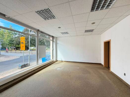 Bürogebäude zur Miete provisionsfrei 210 € 51 m² Bürofläche Horkaer Straße 1 Niesky Niesky 02906