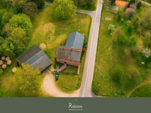 Einfamilienhaus zum Kauf 320.000 € 9 Zimmer 250 m² 6.997 m² Grundstück Gohlau 3 Gohlau Waddeweitz / Gohlau 29496