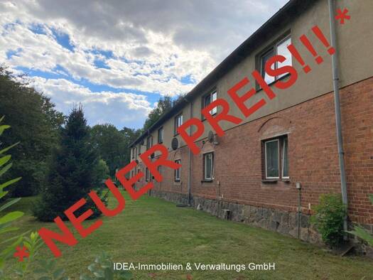 Mehrfamilienhaus zum Kauf als Kapitalanlage geeignet 111.000 € 24 Zimmer 630 m² 7.205 m² Grundstück Dorfstraße 10-17 Landsdorf Tribsees 18465