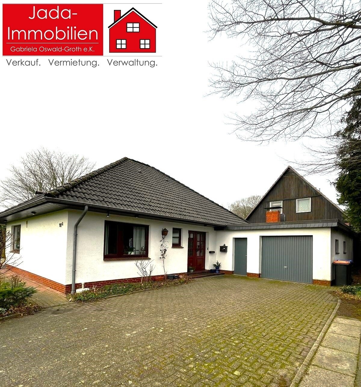 Bungalow zum Kauf 350.000 € 4 Zimmer 134 m²<br/>Wohnfläche 611 m²<br/>Grundstück Varel Varel 26316