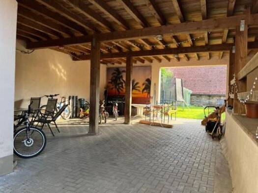 Einfamilienhaus zum Kauf 265.000 € 12 Zimmer 260 m² 1.025 m² Grundstück Rügheim Hofheim in Unterfranken 97461