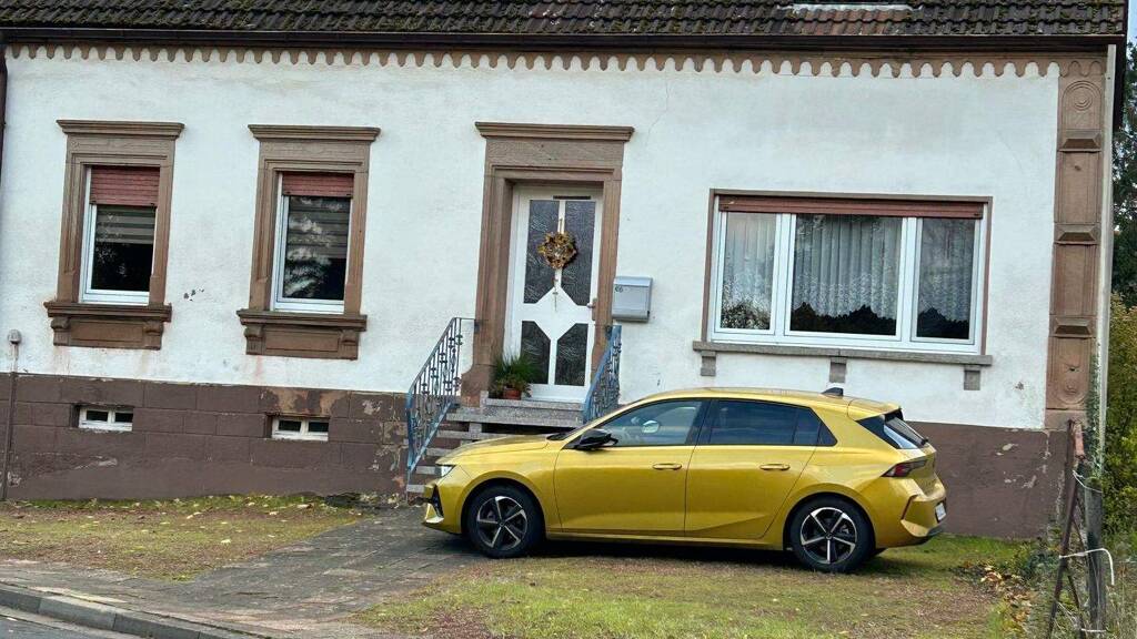 Mehrfamilienhaus zum Kauf 148.000 € 6 Zimmer 241 m² 609 m² Grundstück frei ab sofort Wahnwegen 66909