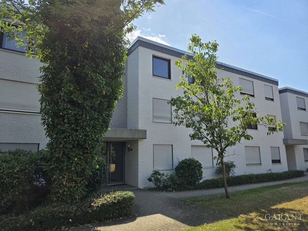 Wohnung zum Kauf 355.000 € 3,5 Zimmer 106 m² 2. Geschoss Innenstadt Reutlingen 72764