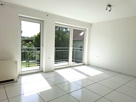 Wohnung zur Miete 800 € 3,5 Zimmer 79 m² Geschoss 1/2 frei ab sofort Hüttlingen Hüttlingen 73460