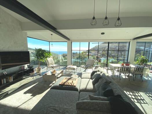 Einfamilienhaus zum Kauf 1.395.000 € 4 Zimmer 150 m² 1.245 m² Grundstück LA TURBIE 06320