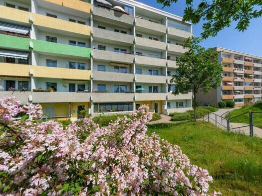 Wohnung zur Miete 329 € 2 Zimmer 54,7 m² 4. Geschoss F.-J.-Curie-Straße 42 Bautzen 02625