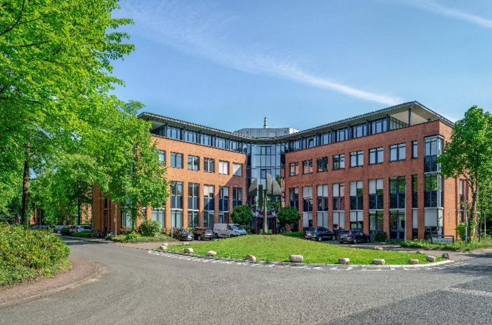 Bürogebäude zur Miete 14,50 € 741 m²<br/>Bürofläche ab 295 m²<br/>Teilbarkeit Fuhlsbüttel Hamburg 22335