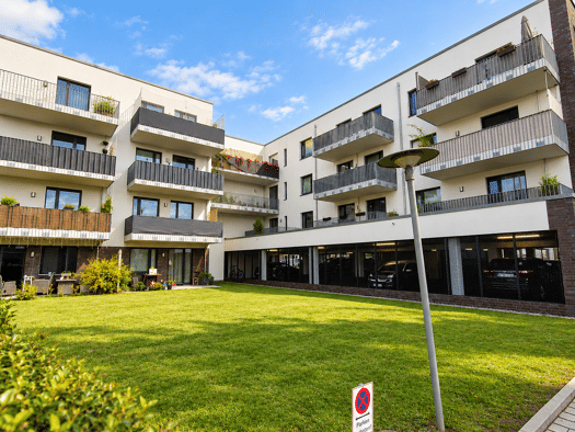 Wohnung zur Miete 860 € 2 Zimmer 71,6 m² Geschoss 1/3 frei ab sofort Geesthacht 21502