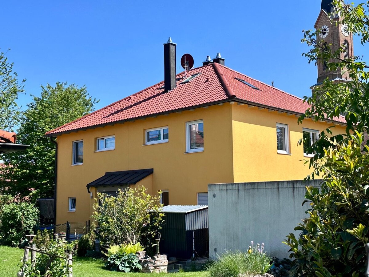 Mehrfamilienhaus zum Kauf 1.099.000 € 9 Zimmer 240 m²<br/>Wohnfläche 619 m²<br/>Grundstück Königsbrunn 86343