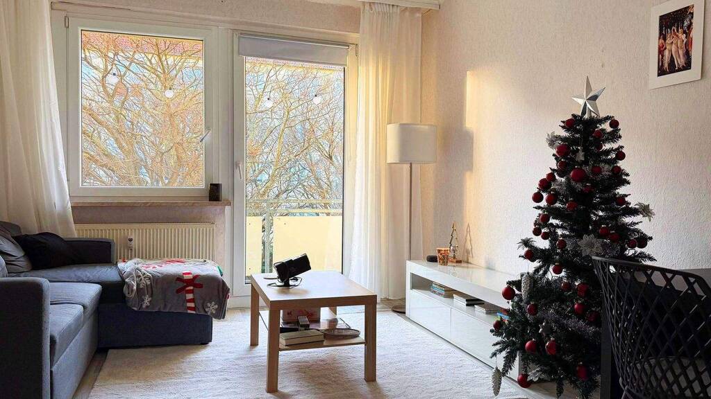 Wohnung zur Miete 250 € 2 Zimmer 49,2 m² 1. Geschoss frei ab 01.03.2026 Weißandt-Gölzau 06369