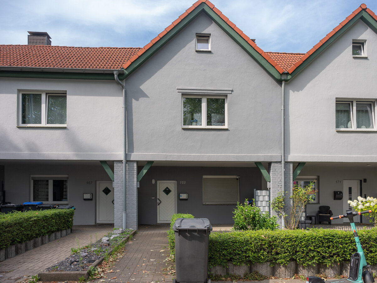 Reihenmittelhaus zum Kauf 188.000 € 4 Zimmer 115 m²<br/>Wohnfläche 258 m²<br/>Grundstück Statistischer Bezirk 64 Hamm 59075