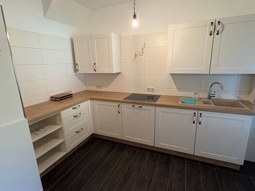 Reihenmittelhaus zum Kauf 300.000 € 4 Zimmer 134 m² 156 m² Grundstück Merseburg Merseburg 06217