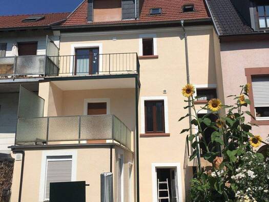 Einfamilienhaus zum Kauf 259.000 € 7 Zimmer 175 m² 240 m² Grundstück Gartenstraße St. Ingbert Sankt Ingbert 66386