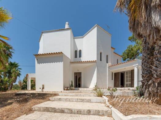 Haus zum Kauf 645.000 € 4.120 m² Grundstück Moncarapacho e Fuseta 8700