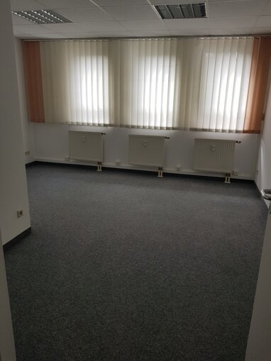 Bürofläche zur Miete 550 € 4 Zimmer 79 m² Bürofläche Limbacher Straße 83 Kaßberg 914 Chemnitz 09116