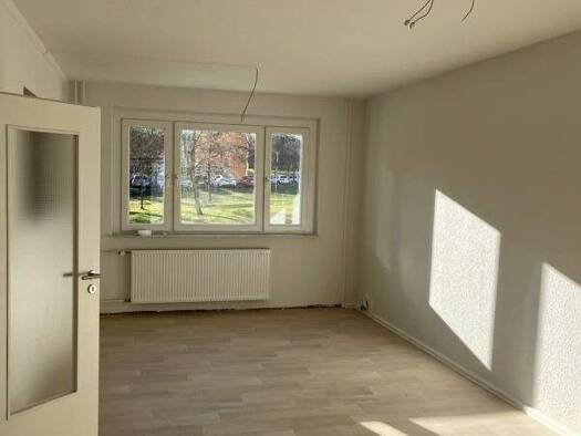 Wohnung zur Miete 750 € 5 Zimmer 115,6 m² EG Schlehdornweg 18 Wiesenhügel Erfurt 99097