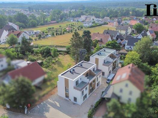 Reihenmittelhaus zum Kauf - Erstbezug 640.000 € 4 Zimmer 137 m² 95 m² Grundstück frei ab 01.10.2026 Dormitz 91077